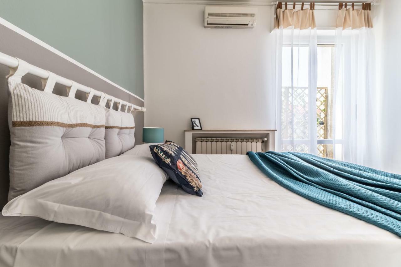 Joivy Modern 1-Bed Flat With Balcony In Portello Milan Exterior photo